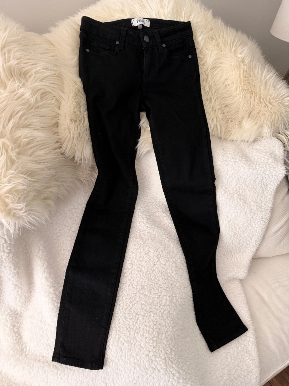 New Paige Verdugo Ankle Mid Rise Uktra Skinny Jeans Black Size 24 W/OTags